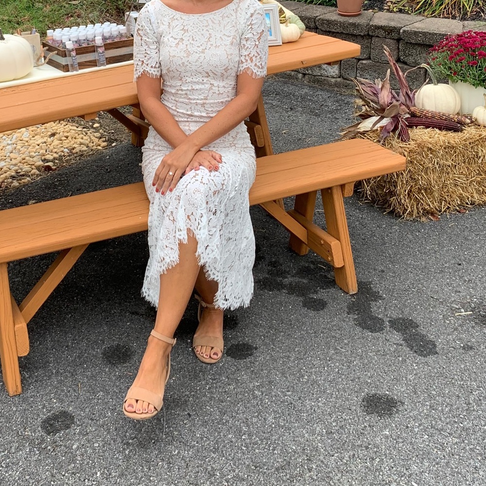 White lace cocktail dress